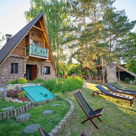 Rustic Cottage Jarilo, An Oasis Of Peace In Nature Ležimir 外观 照片